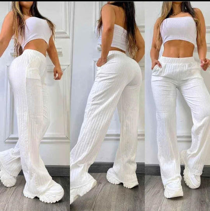 Pantalón de Mujer en Tela Rib: Estilo, Comodidad y Versatilidad