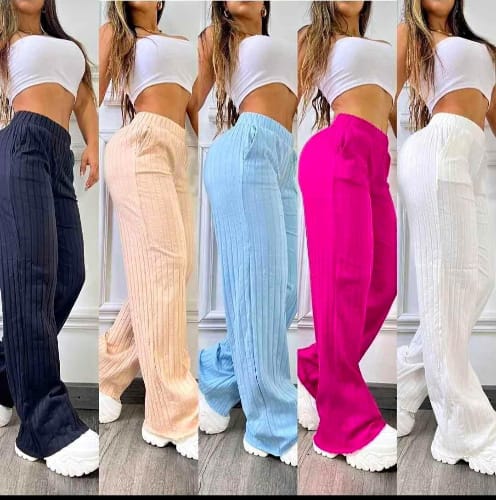 Pantalón de Mujer en Tela Rib: Estilo, Comodidad y Versatilidad